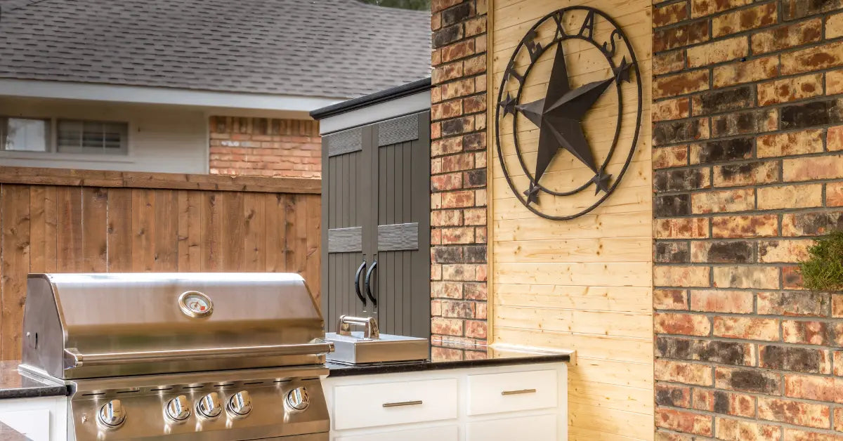 Custom vs RTA outdoor kitchen