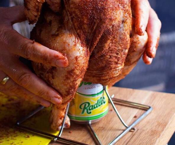 ** Discontinued** Big Green Egg:  Beer Can Chicken Roaster