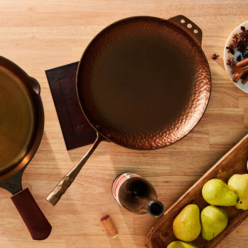 Smithey Ironware: Carbon Steel Farmhouse Skillet