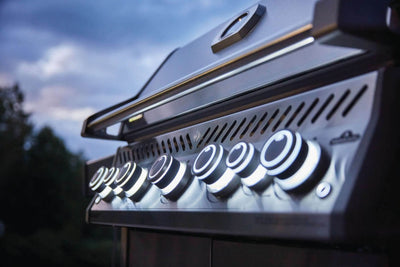 Napoleon: Rogue SE 625RSIB Gas Grill With Infrared Side And Rear Burners