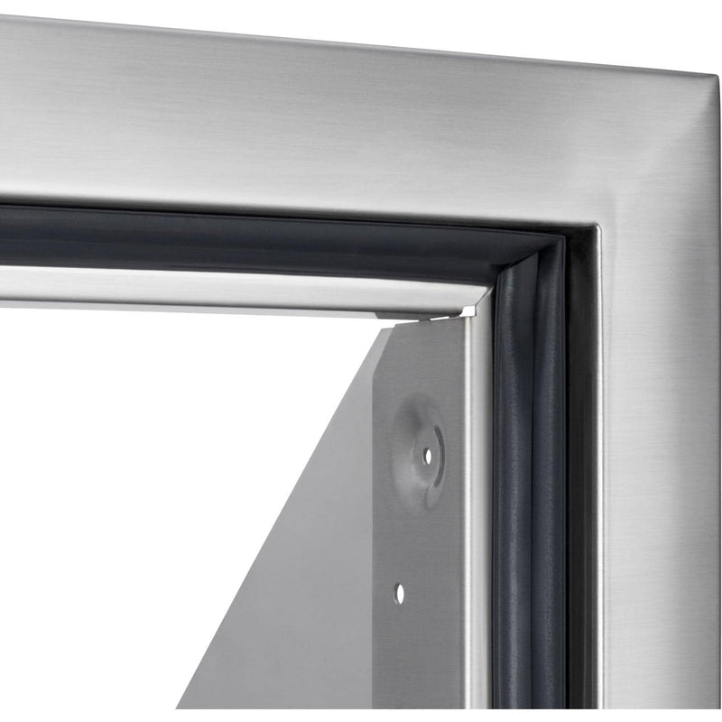 Lynx Pro: 18" Ventana Access Door