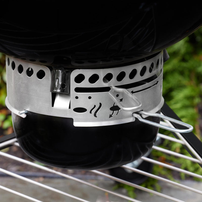 Weber: Summit Kamado E6 Grill- Black